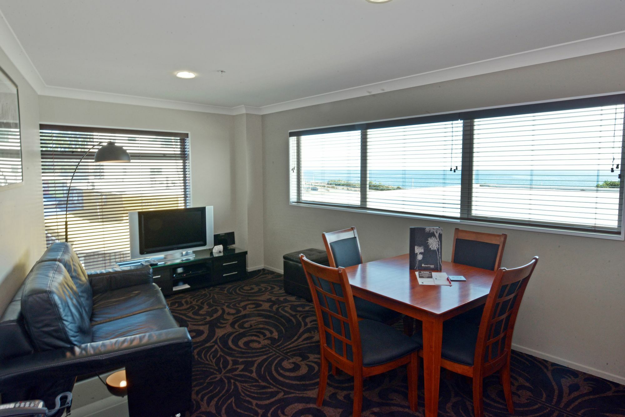Millennium Hotel New Plymouth, Waterfront Екстер'єр фото