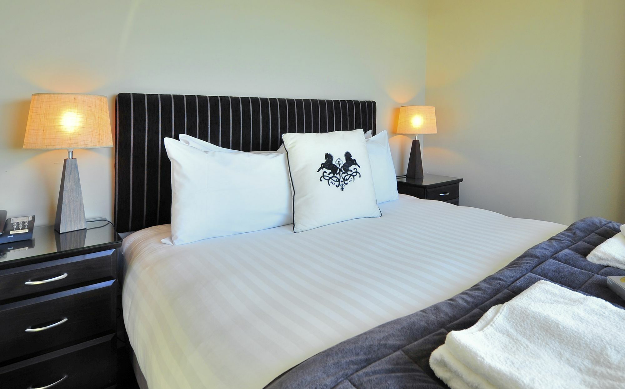 Millennium Hotel New Plymouth, Waterfront Екстер'єр фото